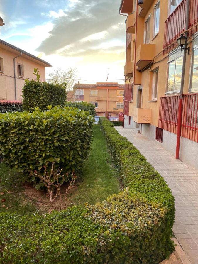 Apartamento Turistico Avila Vut 外观 照片